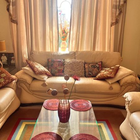 Private Room In Charming Detached House In Newington Edimburgo Exterior foto