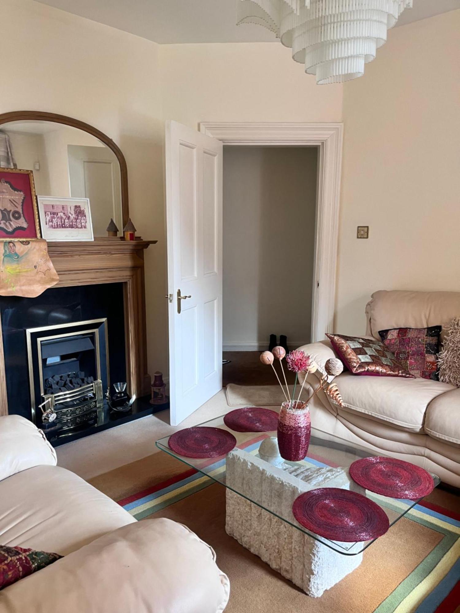 Private Room In Charming Detached House In Newington Edimburgo Exterior foto